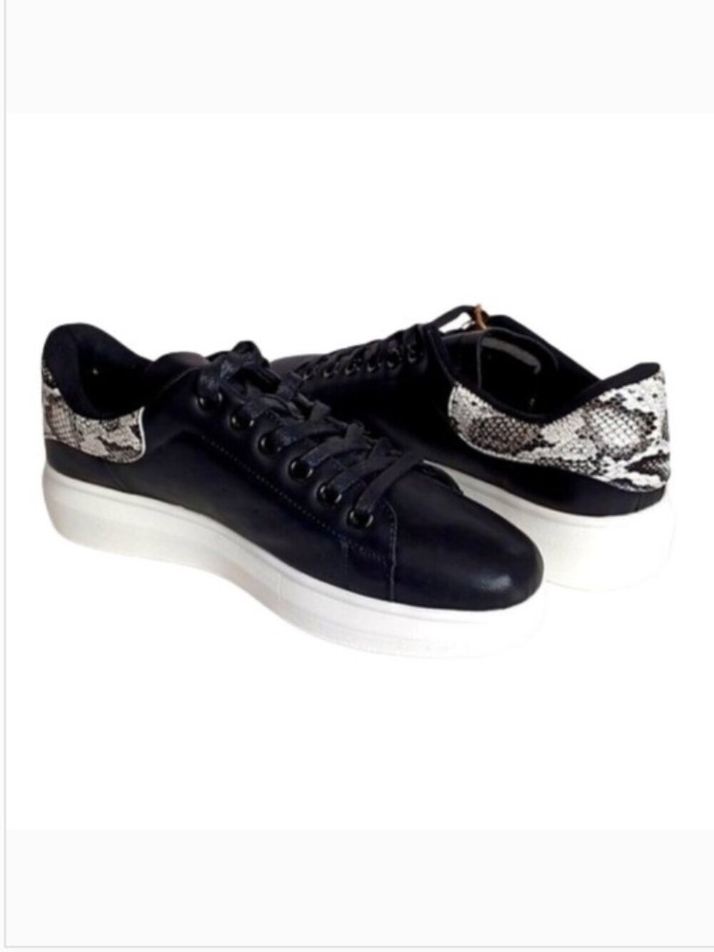 Seven 7 "Miki" Snakeskin Faux Leather Low Top Platform Sneaker NEW- Sz. 11